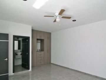 CASA EN BURGOS BUGAMBILIAS VIG 24/7