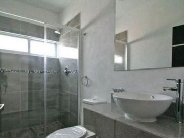 CASA EN BURGOS BUGAMBILIAS VIG 24/7