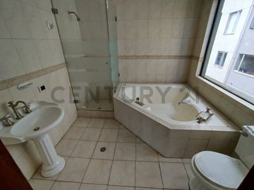 Hermoso Departamento en venta, en el Norte de Quito Sector Iñaquito