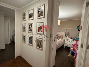 Departamento en Venta en Avenida Jaime Guzman 4100