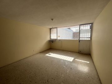 CASA EN VENTA EN JARDINES DEL MORAL LEÓN GUANAJUATO
