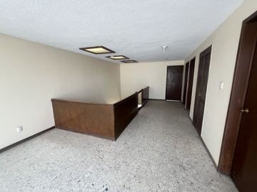 CASA EN VENTA EN JARDINES DEL MORAL LEÓN GUANAJUATO