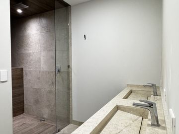VENTA DE CASA CON RECAMARA EN PLANTA BAJA EN LA ANTIGUA CEMENTERA