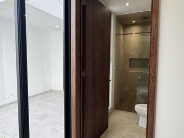 CASA AMALIA EN VENTA CON RECAMARA EN PLANTA BAJA EN LA ANTIGUA CEMENTERA