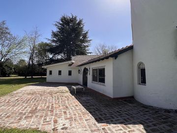 Casa en Salvador Maria