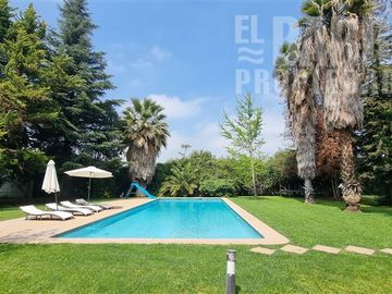 Casa en Venta en Chicureo Centro