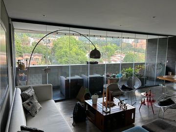 Vista Panorámica y Exclusividad: Apartamento en Benedictinos, Envigado