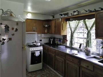 VENTA CASA ESQUINERA BARRIO LOPEZ DE MESA/CORDOBA