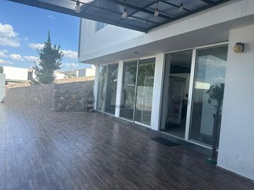 Casa en venta en Privadas del Pedregal, San Luis Potosí