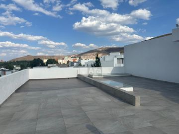 Casa en venta en Privadas del Pedregal, San Luis Potosí