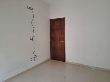 Casa en Venta en Residencial Esmeralda Norte, Colima, Colima.