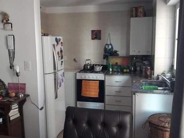 VENTA DEPTO SEMINUEVO 2 AMBIENTES CON DOS BAÑOS EN LA PERLA