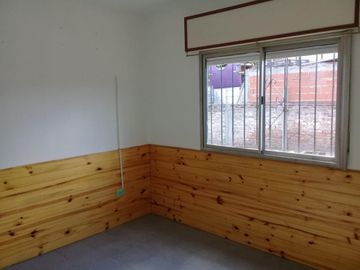 Casa  en venta en Gregorio De Laferrere