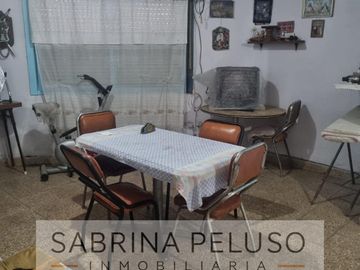 Casa en  venta en moreno cuartel V