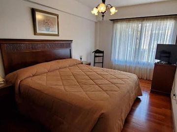 PISO 3 AMBIENTES EN ARENALES Y ROCA