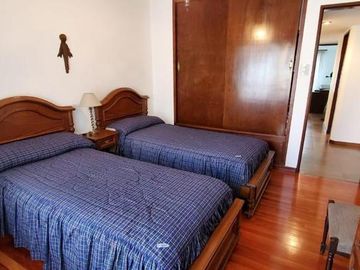 PISO 3 AMBIENTES EN ARENALES Y ROCA