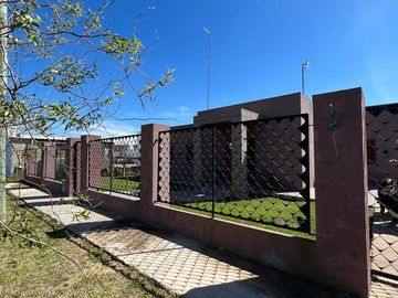 Casa en barrio la Campiña