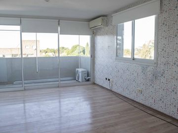 Departamento en Venta 4 ambientes Olivos