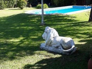 CASA QUINTA SOBRE LOTE DE 7600M2 EN CAMINO VIEJO A MIRAMAR