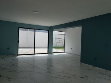 CASA EN VENTA LOMAS DE VERGELES AGUASCALIENTES