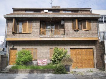 Depósito en venta en Martinez