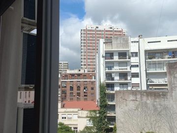 Magnifico departamento en edificio francés único!