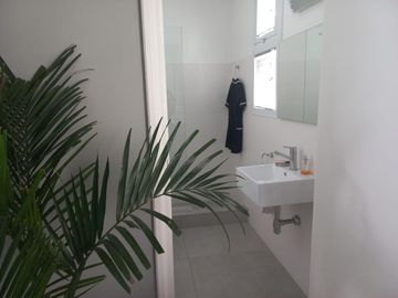 Magnifico departamento en edificio francés único!