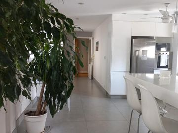 Magnifico departamento en edificio francés único!