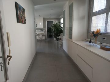 Magnifico departamento en edificio francés único!