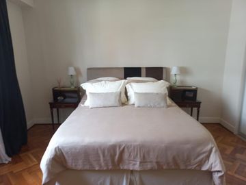 Magnifico departamento en edificio francés único!