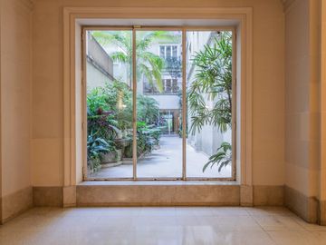 Magnifico departamento en edificio francés único!