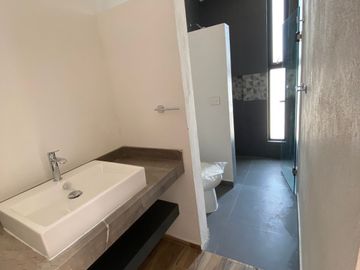 Casa en venta en fracc. frente a la UDLAP, Cholula.