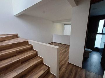 Casa en venta en fracc. frente a la UDLAP, Cholula.