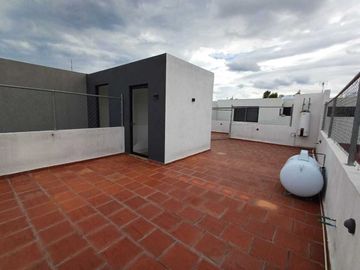 Casa en venta en fracc. frente a la UDLAP, Cholula.