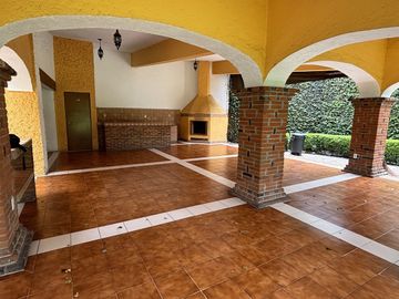 Casa en Condominio en Venta en FUENTES DE TEPEPAN