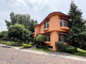 Casa en Condominio en Venta en FUENTES DE TEPEPAN