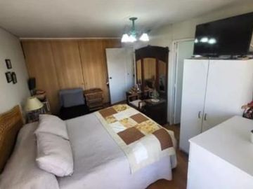 Cómodo departamento en 7 norte, gastos comunes bajos, Viña del Mar Aun.-