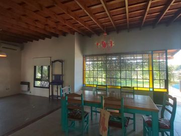 Casa - Salvador Maria Lobos