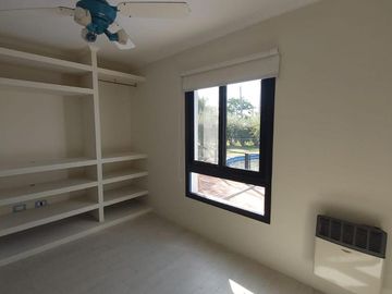 Casa - Salvador Maria Lobos