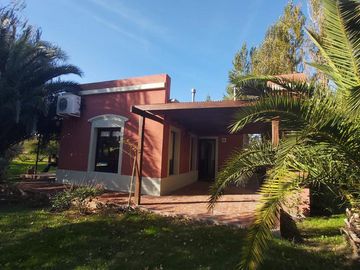 Casa - Salvador Maria Lobos