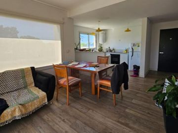 Duplex en Complejo Green Village Pilar