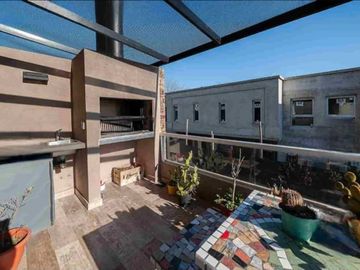 Duplex en Complejo Green Village Pilar