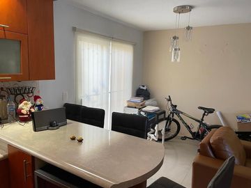 Casa con terreno excedente Urbiquinta
