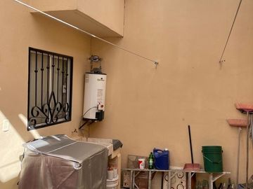 Casa con terreno excedente Urbiquinta