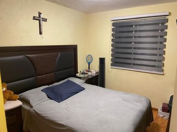 Casa con terreno excedente Urbiquinta