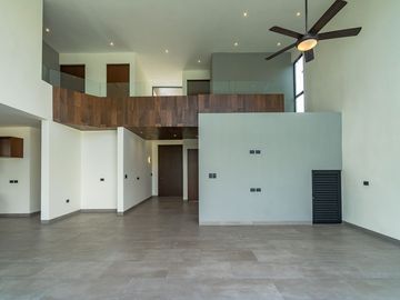 Casa en venta en Mérida, Privada La Rejoyada, Komchen ( L. 339)