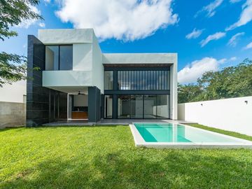 Casa en venta en Mérida, Privada La Rejoyada, Komchen ( L. 339)