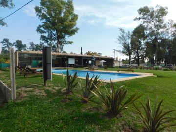 Casa - Countries/B.Cerrado (Moreno)