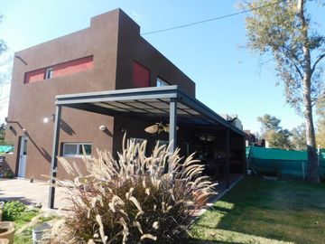 Casa - Countries/B.Cerrado (Moreno)