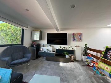 CASA  SOLA EN TLALPAN CERCA DEL TEC DE MONTERREY